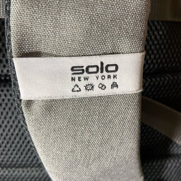 Solo New York Heather Gray Laptop Backpack – Stylish & Lightweight - Like New - Picture 4 of 9